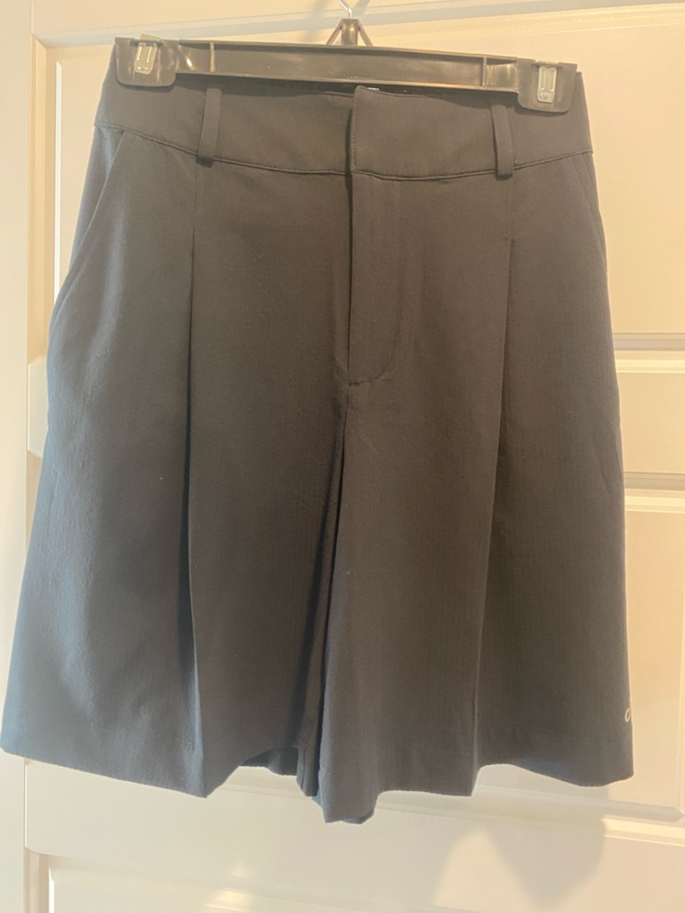 ALO Yoga Black High-Waist Dreamscape Short

Size XXS